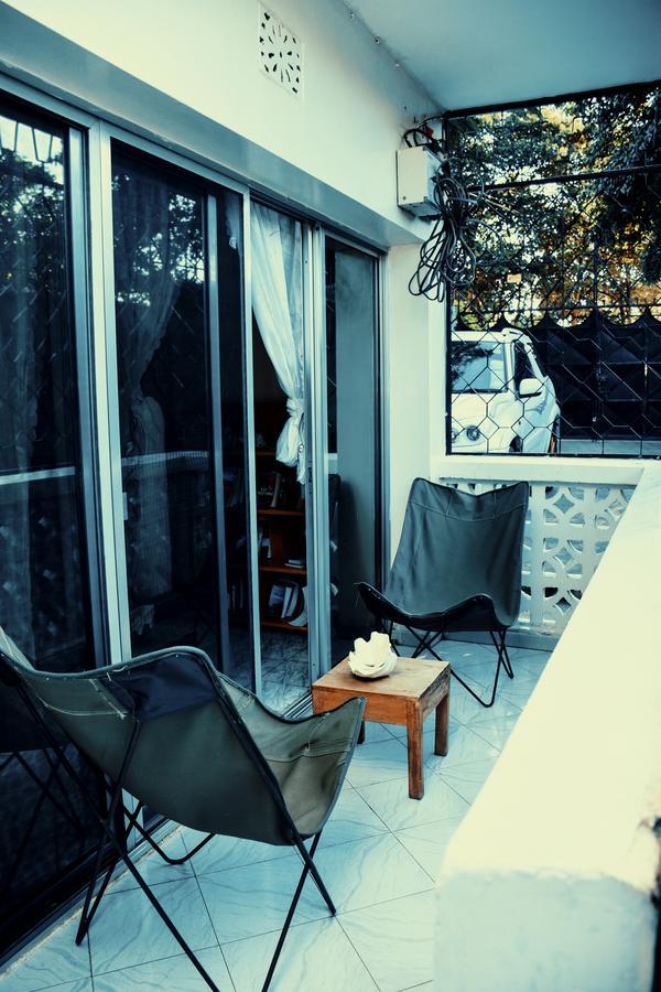 Wakawaka Hostel Arusha Buitenkant foto